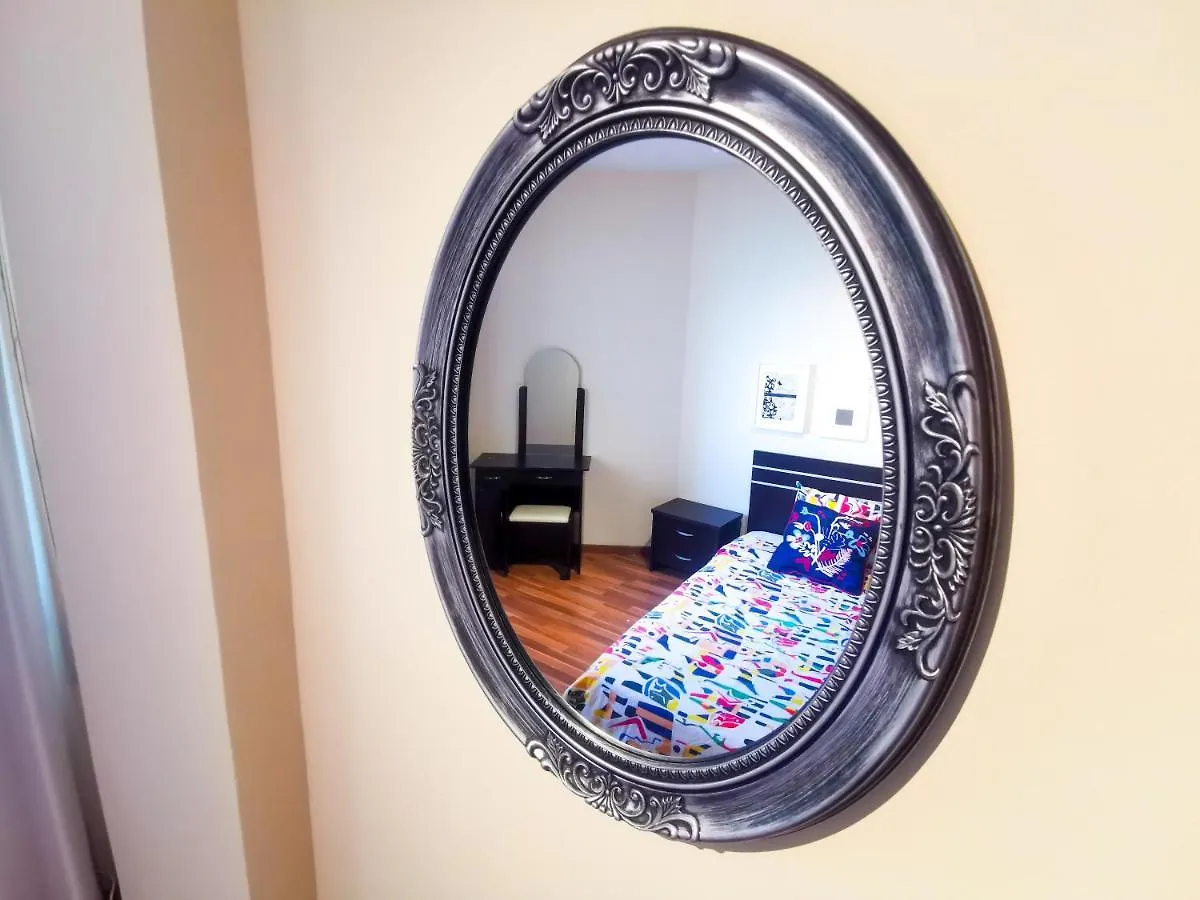 Flirty Flamingo Seaview Seafront Apartment Larnaca Chipre